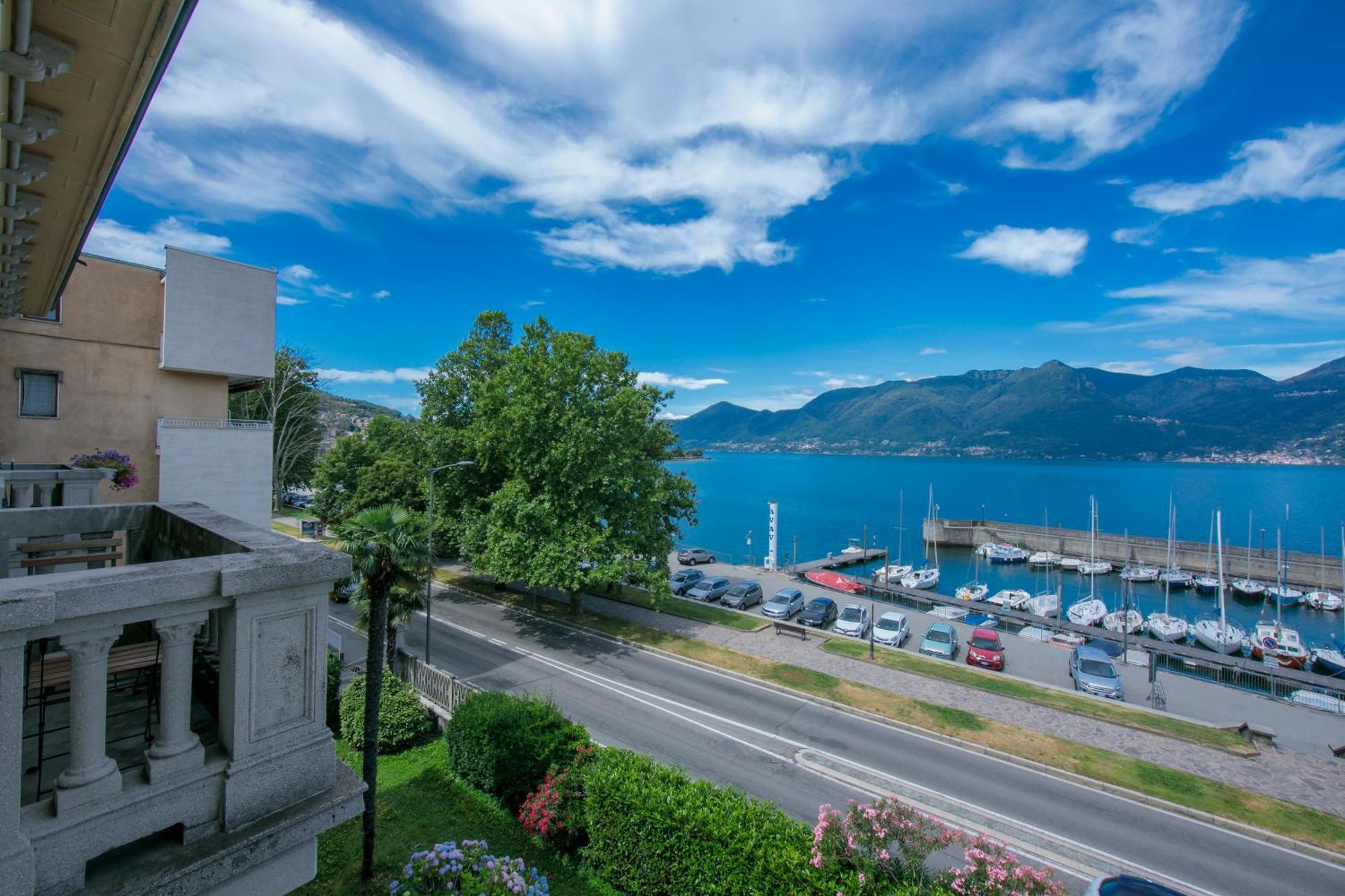 Residenza Oleandro Lake View Luino Center - Happy Rentals Exterior photo