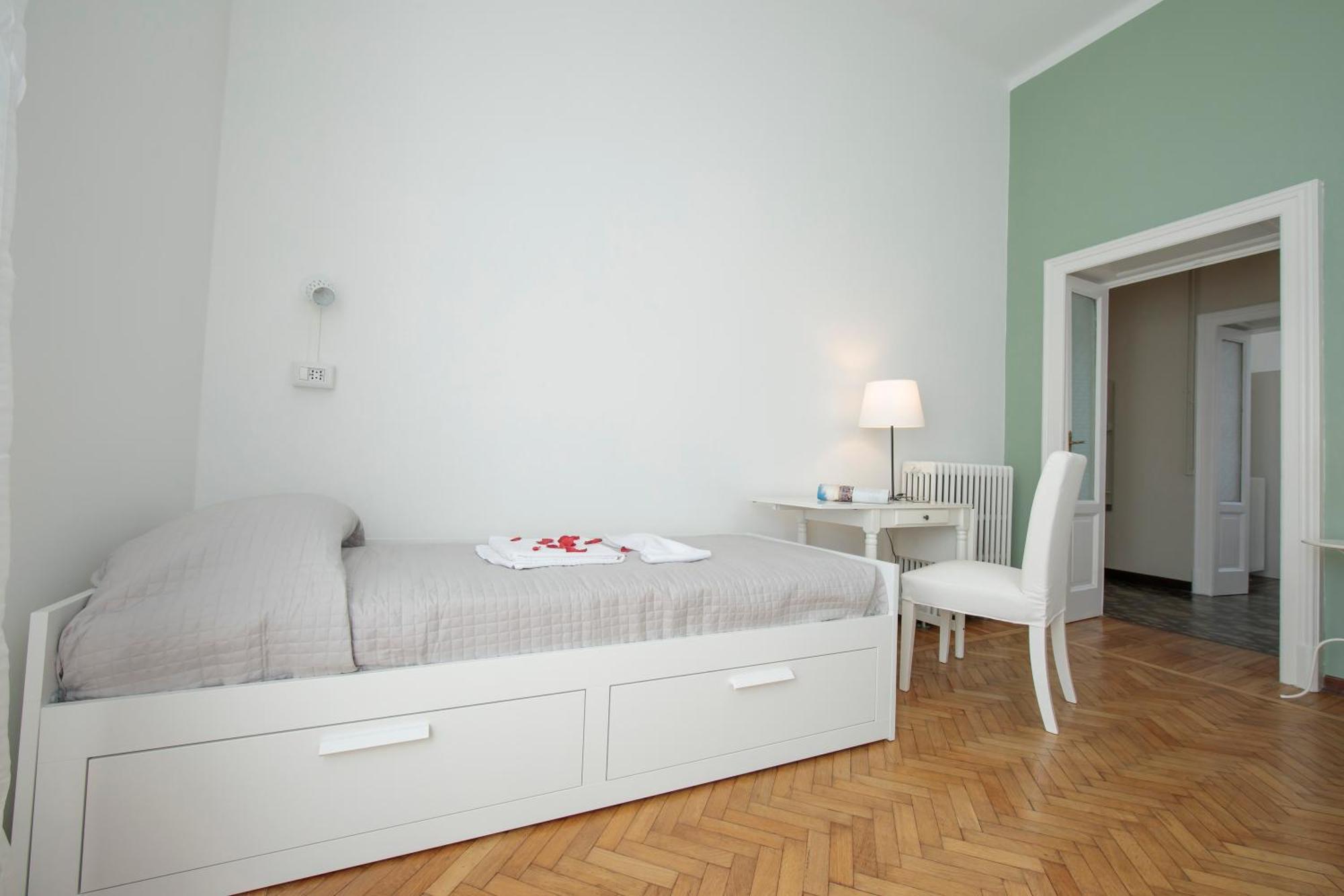 Residenza Oleandro Lake View Luino Center - Happy Rentals Exterior photo